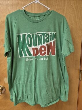 Mountain Dew Graphic Tee – XL – Vintage Style